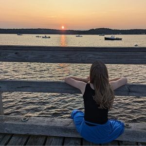 Meet your Posher, Rose